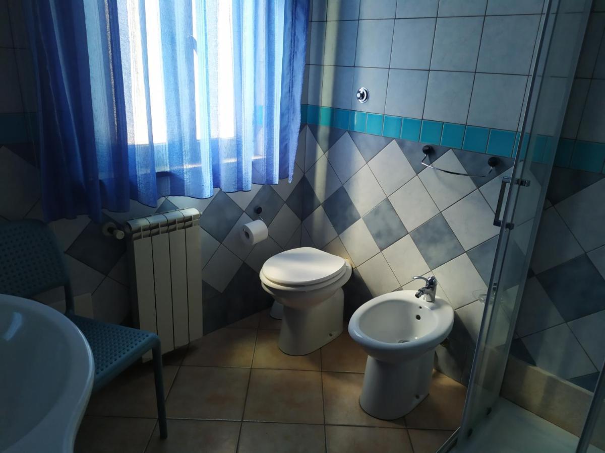B&B Luna Blu Карбония Экстерьер фото